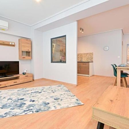 Cozy Apartment Located On Piraeus Port Area- المظهر الخارجي الصورة