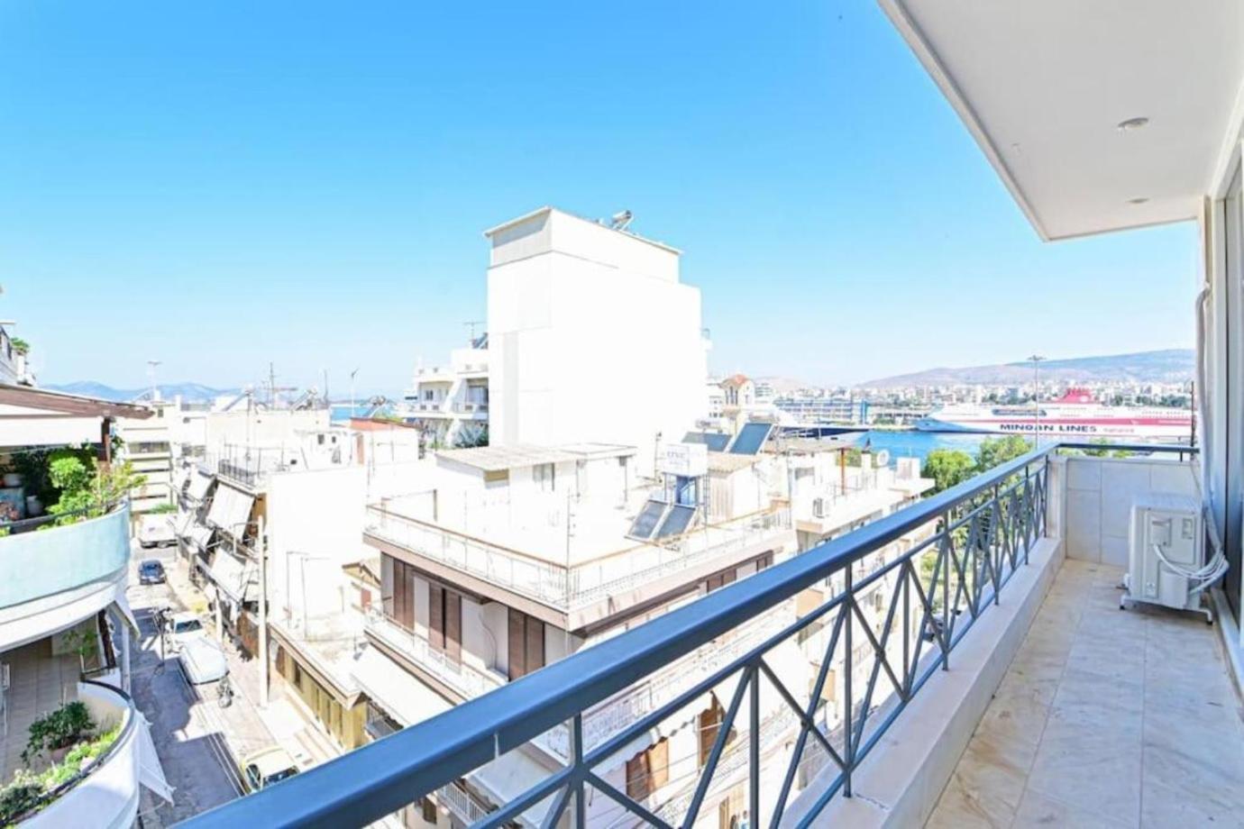 Cozy Apartment Located On Piraeus Port Area- المظهر الخارجي الصورة