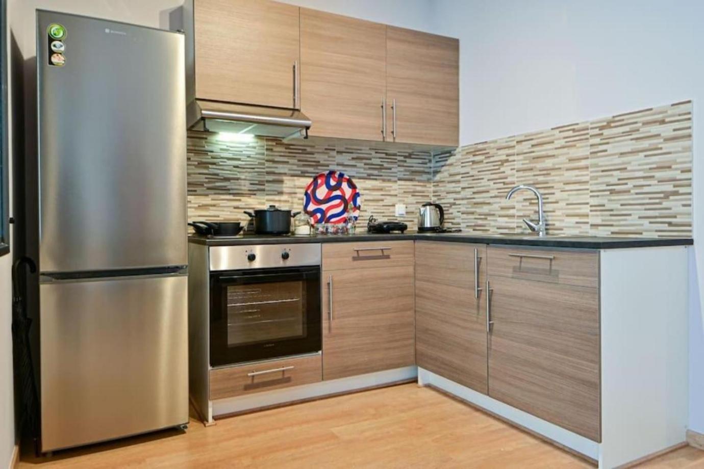 Cozy Apartment Located On Piraeus Port Area- المظهر الخارجي الصورة